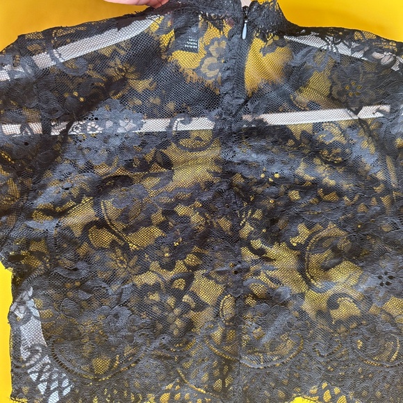 Forever 21 Layering Shirt Lace - Picture 2 of 4